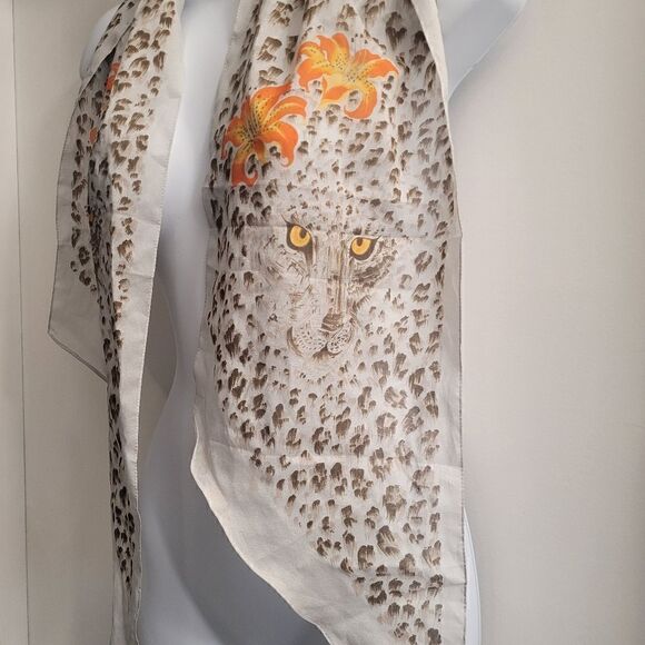 Made in Italy leopard scarf - Picture 2 of 6